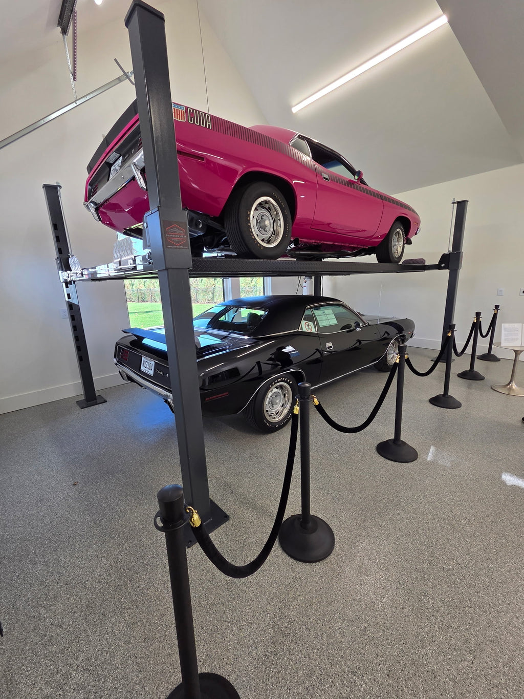 Guardian Lifts 9000XLT