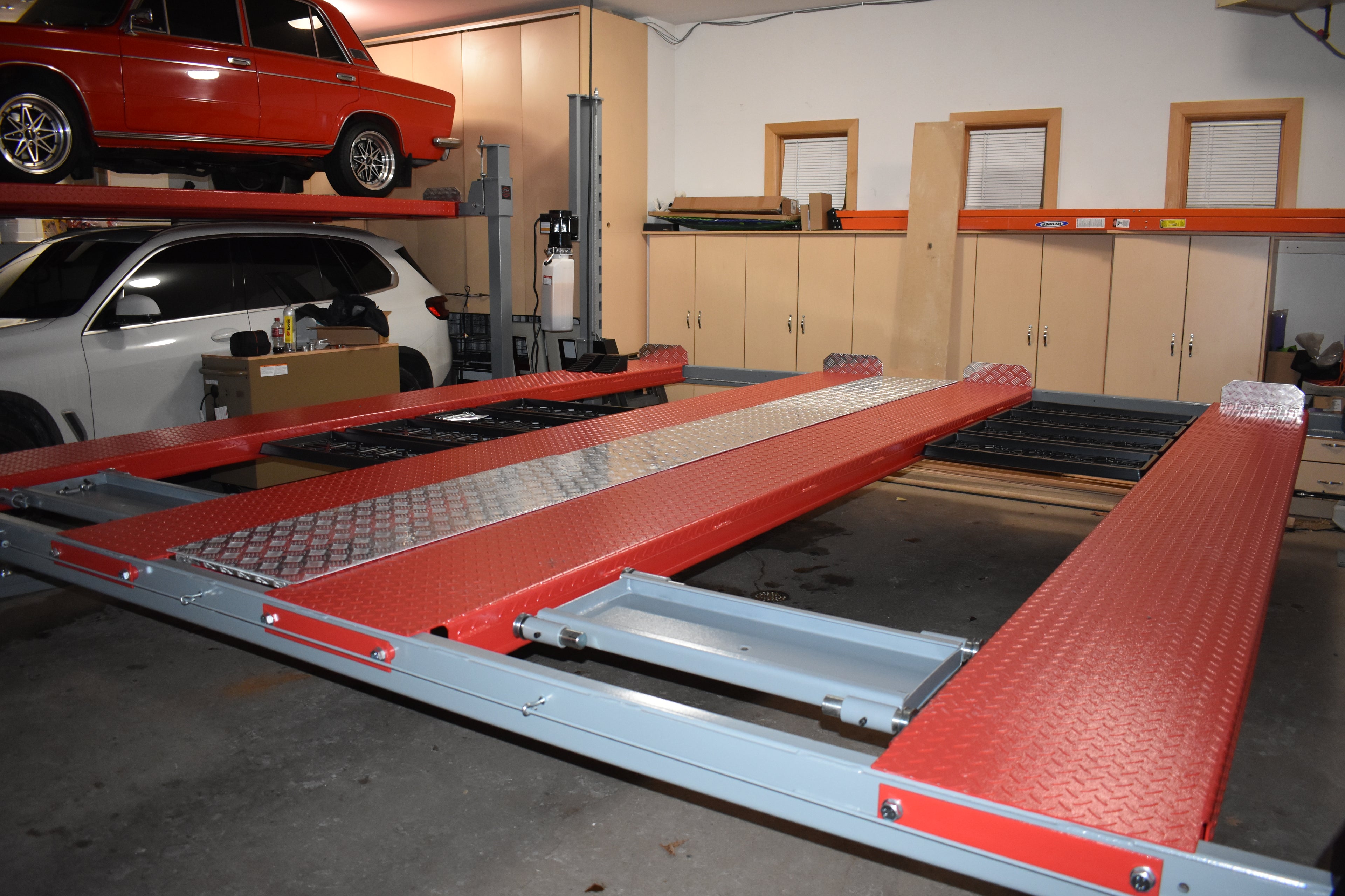 Guardian Lifts 10000 Side-by-Side