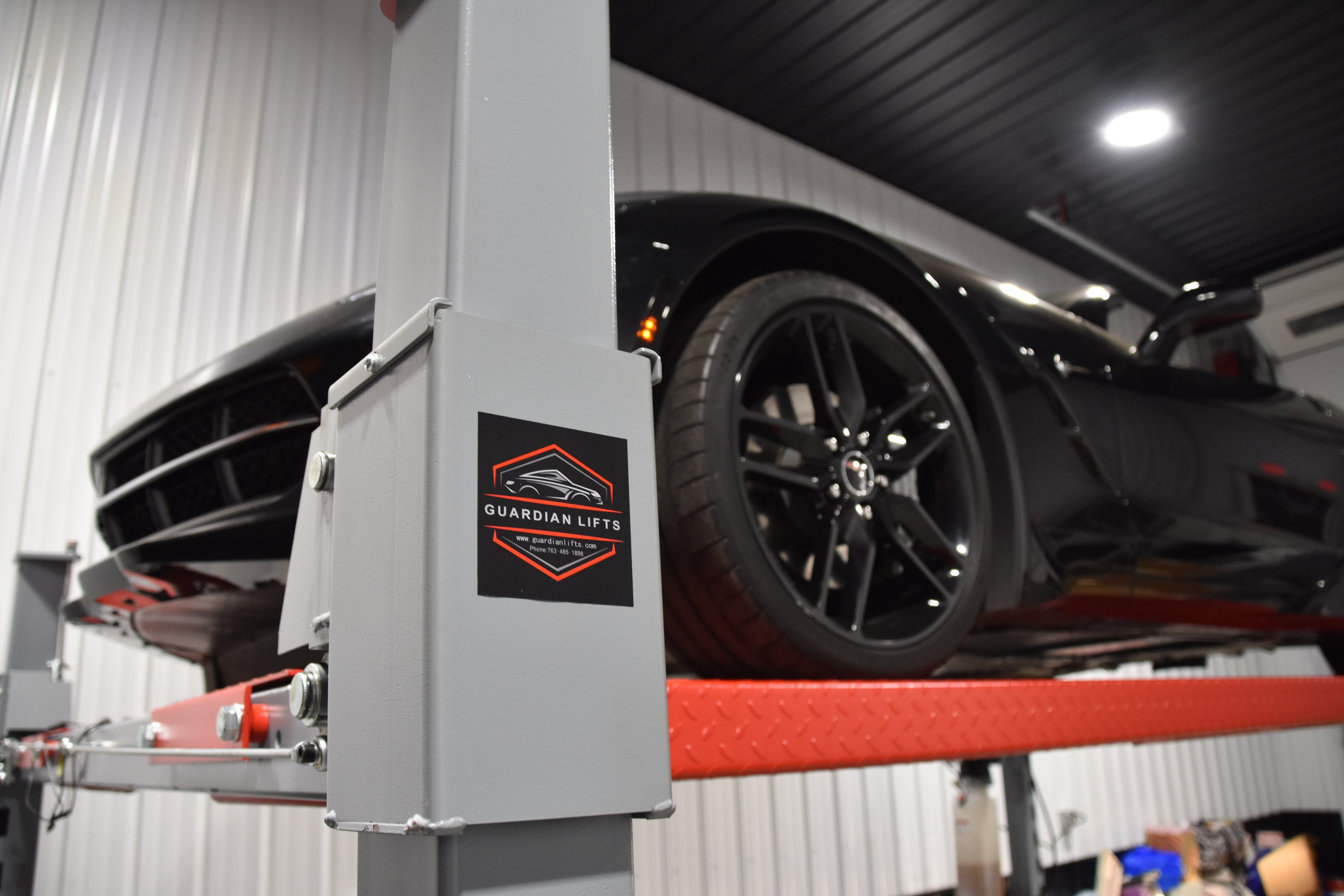 Guardian Lifts 9000XLT