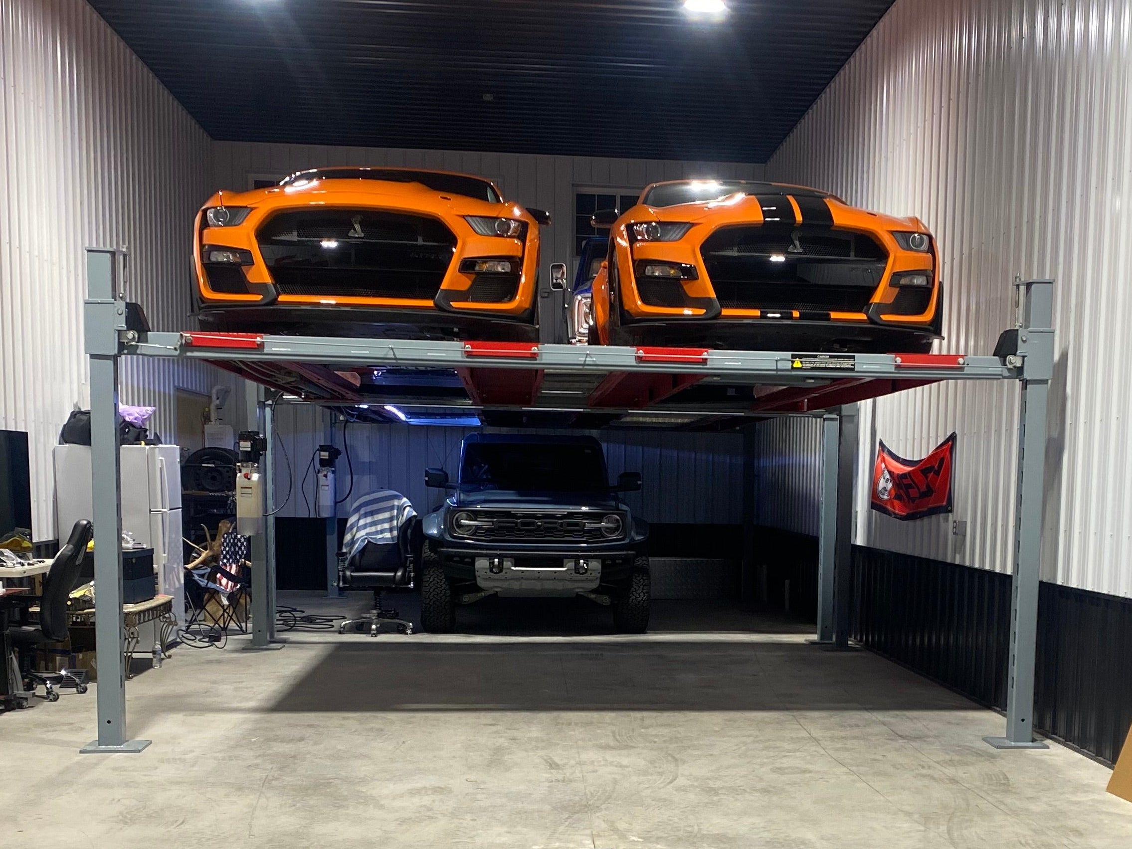 Guardian Lifts 10000 Side-by-Side